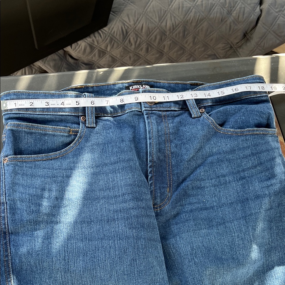 Kirkland Signature Men's Straight Blue Jeans 36x30 new without tags - Picture 5 of 8